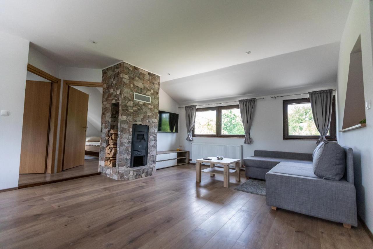 Apartmani Lara Modrus-Kuca Za Odmor Exterior foto